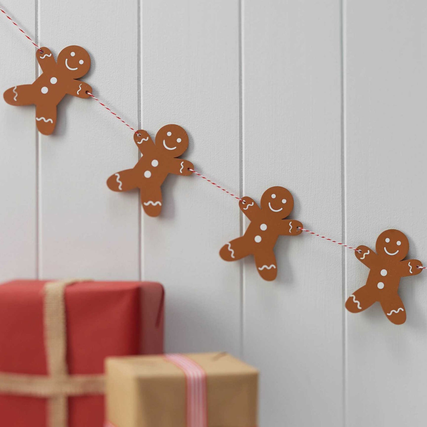 Gingerbread Man Wooden Christmas Bunting