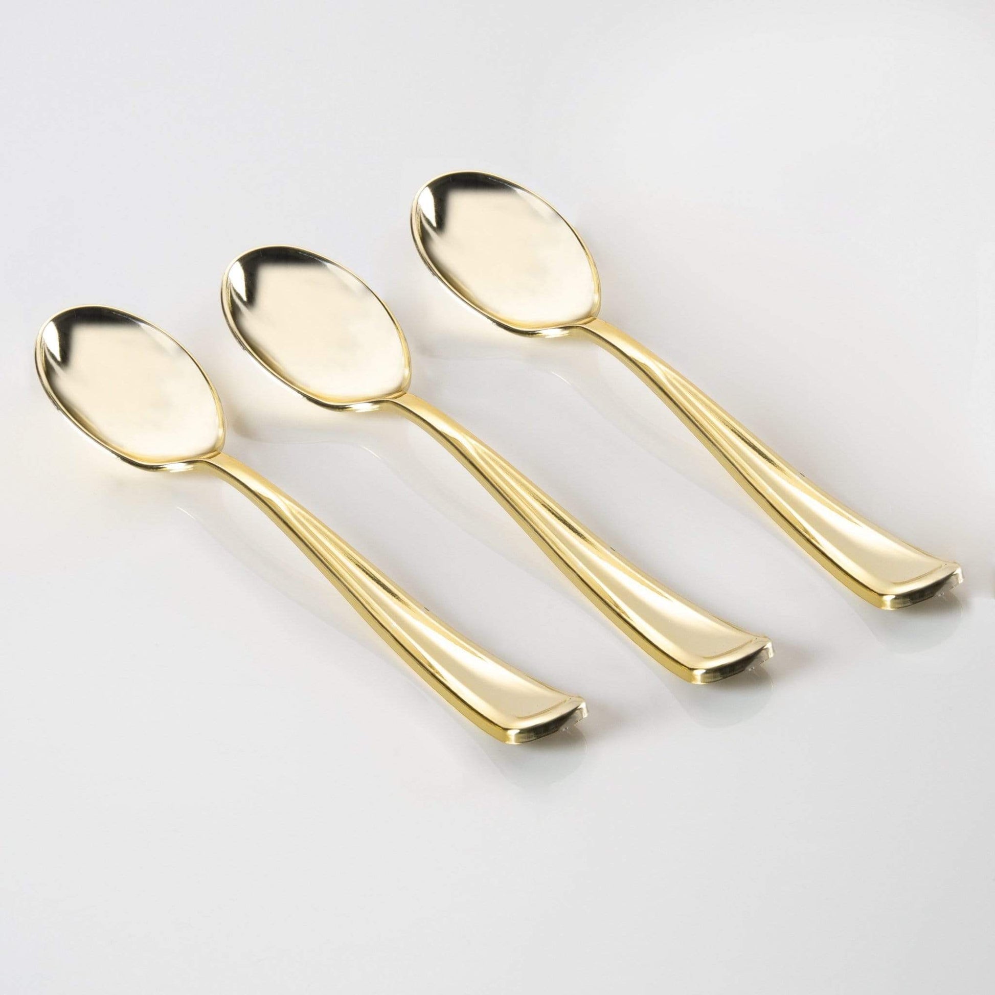 Classic Design Gold Plastic Spoons | 20 Spoons - SimplySoiree